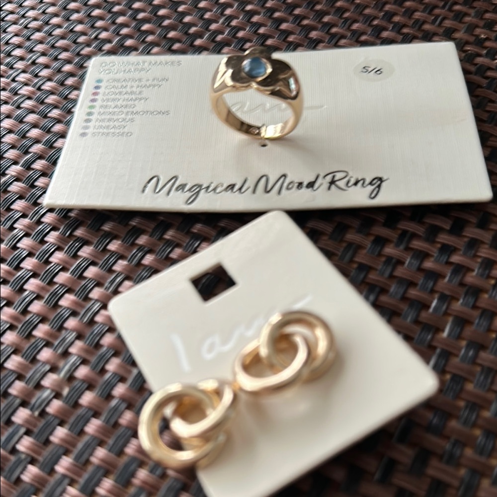 I.AM.GIA Gold Ring with Elegant Design